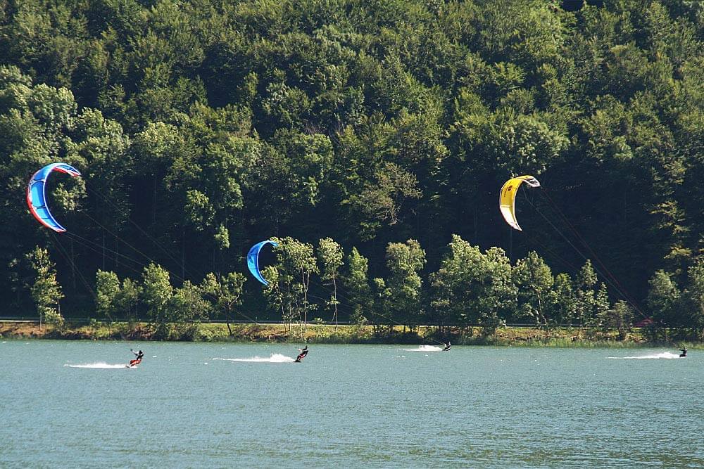 Kitesurfen und Surfen im Allgäu am Alpsee