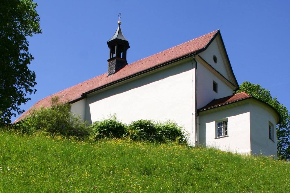 Die Wallfahrtskirche Maria Loreto in Bühl am Alpsee.